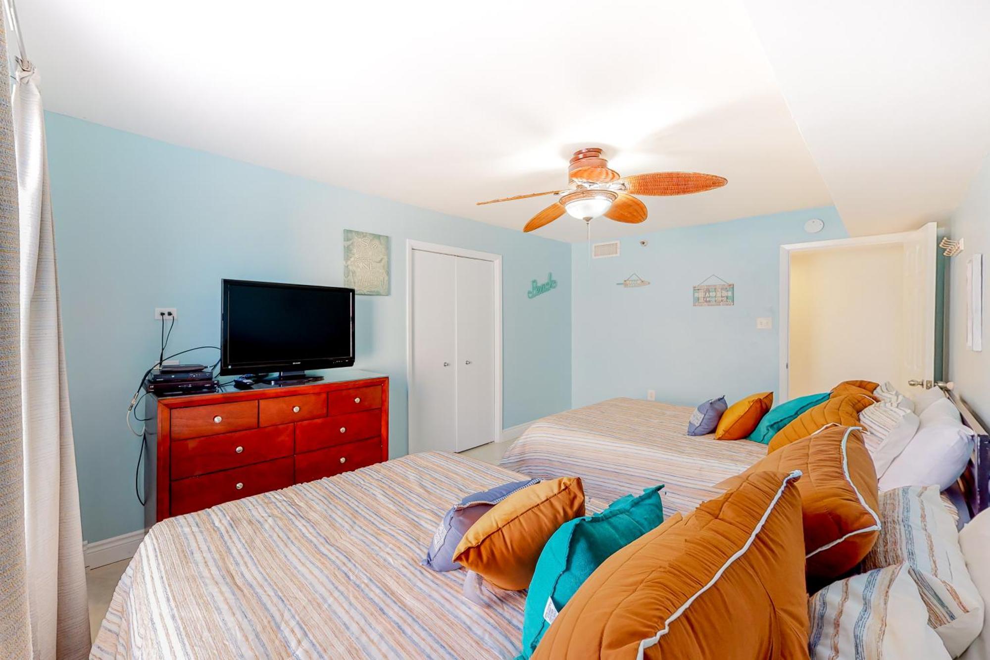 Phoenix Vacation Rentals Ориндж Бийч Стая снимка